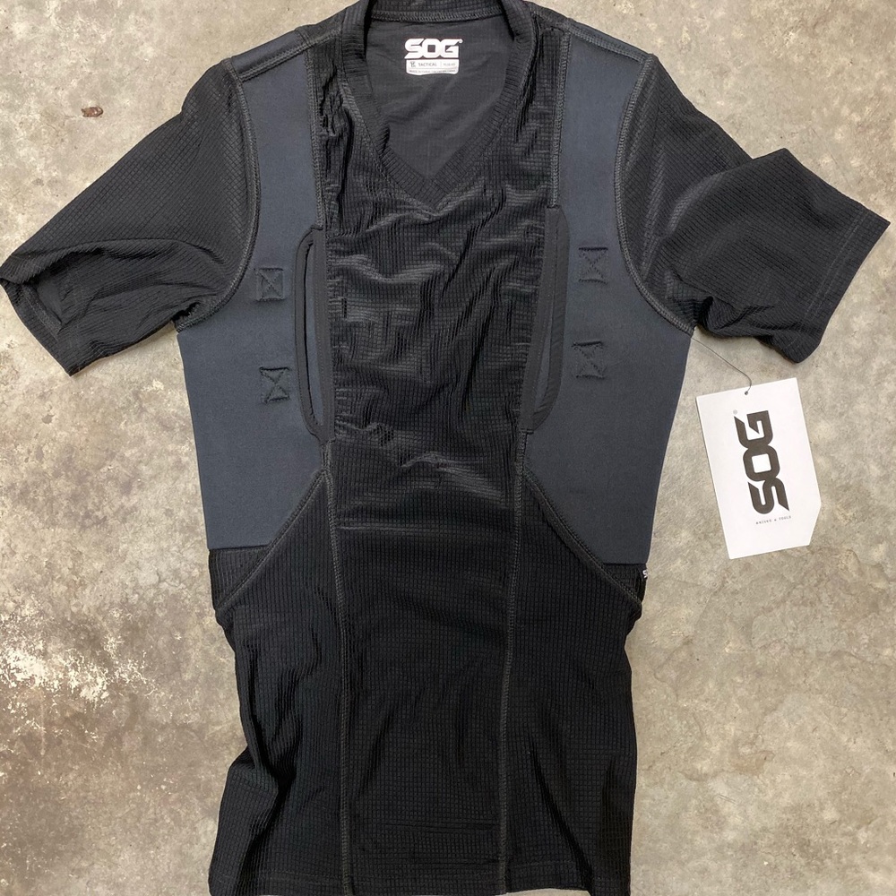 SOG men’s tactical holster shirt size medium